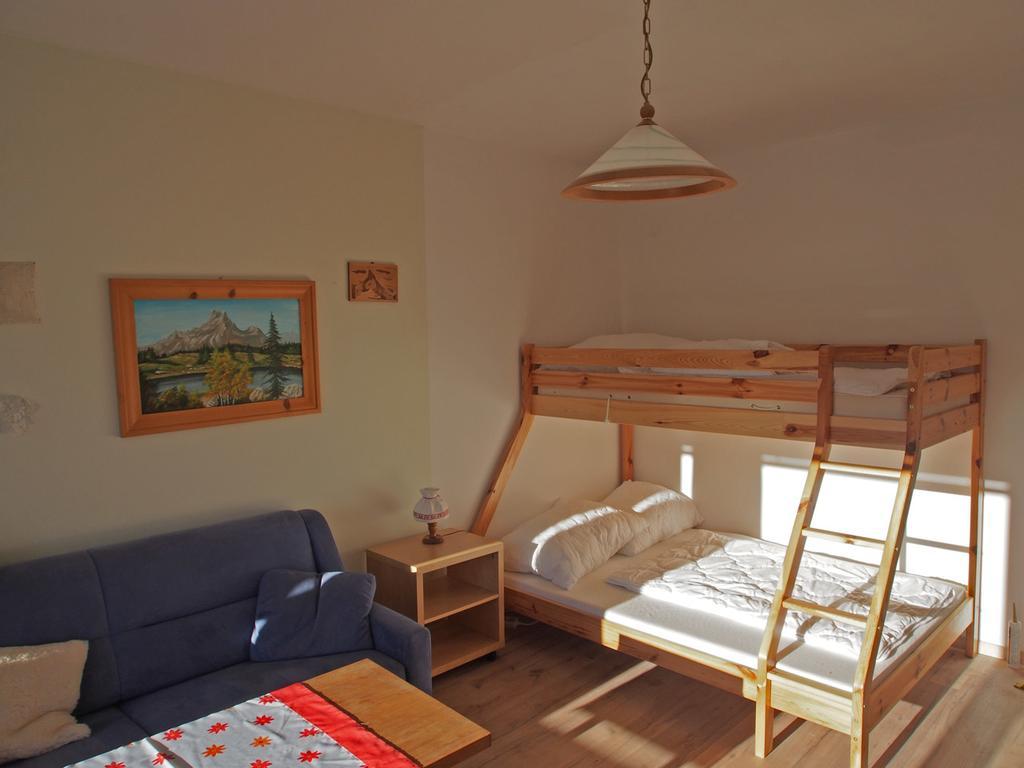 Good Vintage Apartment Bad Mitterndorf Zimmer foto